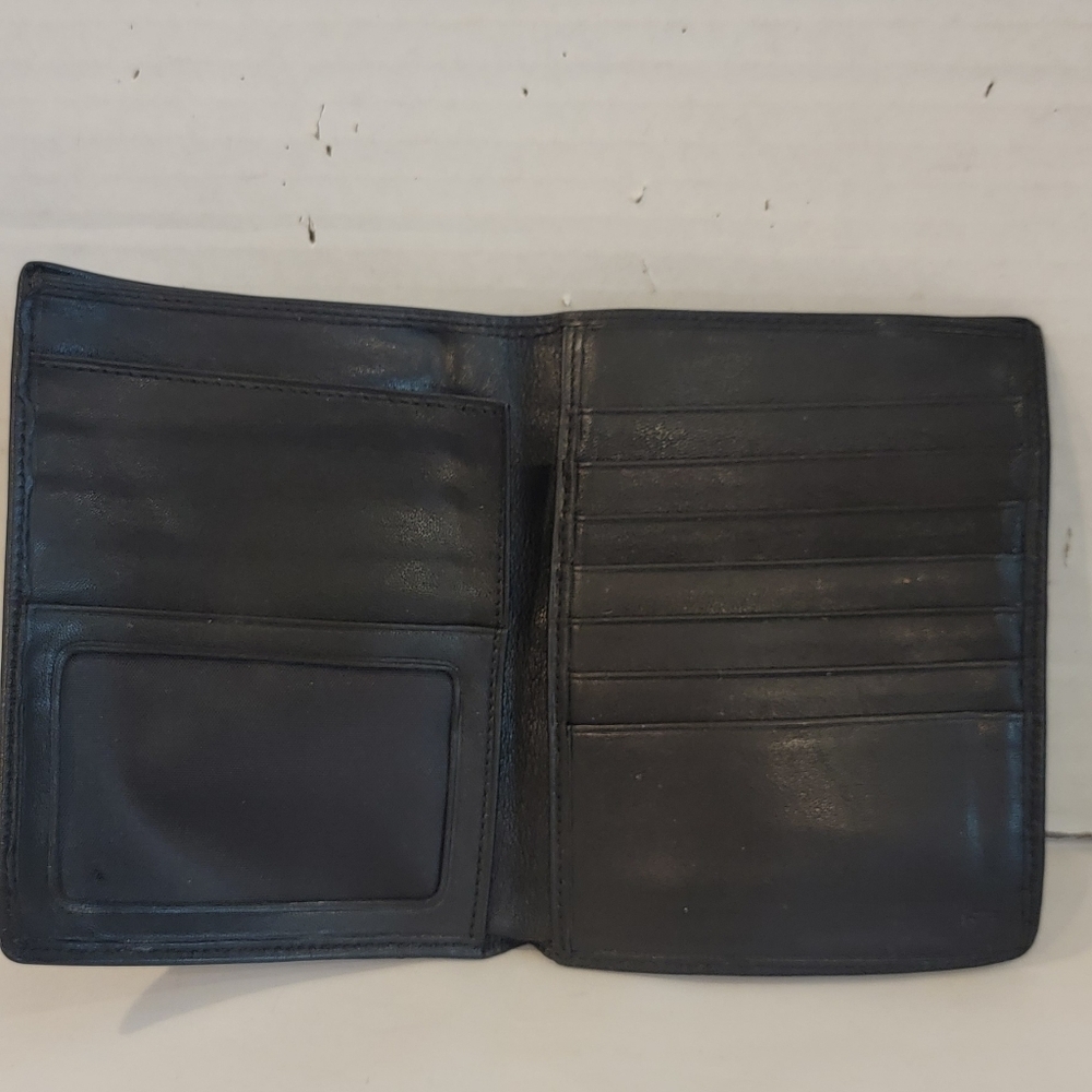 MEN'S TUMI BLACK LEATHER WALLET - Picture 3 of 3